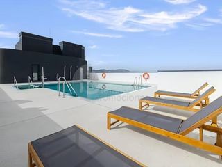 Rent Flat  Paseo martiricos. Tu vivienda en la primera torre emblemática de málaga. altas  ca