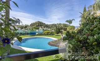 Reihenhaus in Conde de Ureña. Encantadora vivienda en recinto exclusivo con bonitas vistas al