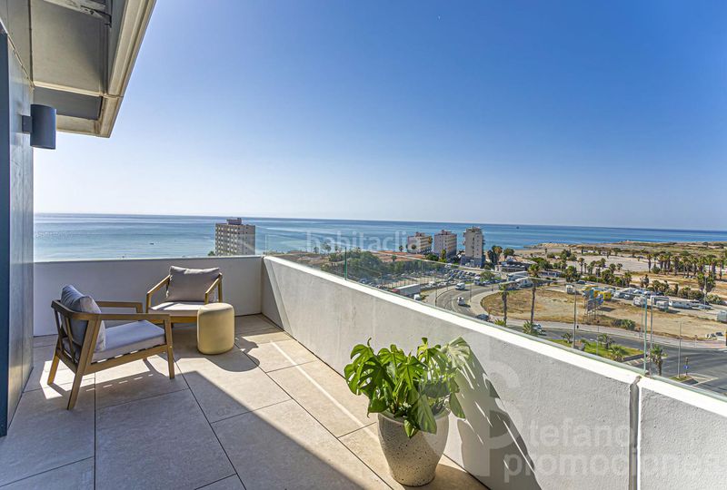 Foto 1b23eebd-5a93-46ce-8ef6-6672d9043fb6. Pis amb calefacció aparcament piscina a Martín Carpena - Torre del Río Málaga