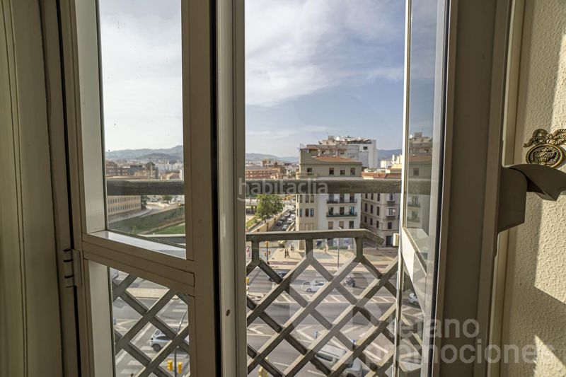 Foto c46f6ed1-d119-415d-a5fa-aa9439e13b8b. Pis amb calefacció aparcament a Ensanche Centro - Puerto Málaga