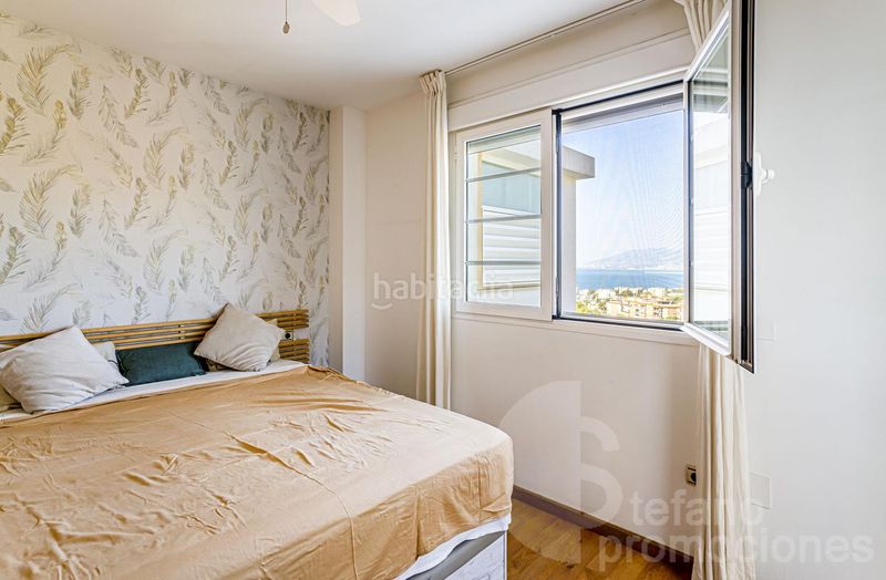 Foto 3c3aa042-9e9d-4bed-ae6c-5254f3928282. Casa adosada exclusividad en malaga este, con vistas al mar y a su bahia. 3 amplios dormitorios, varias terrazas, garaje multifuncional en Málaga