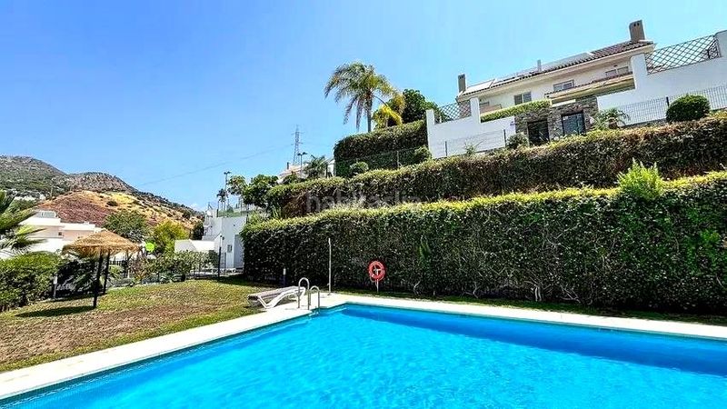 Foto 6fb63272-c0e2-4f89-9aa3-53893fca0fe5. Casa adosada exclusividad en malaga este, con vistas al mar y a su bahia. 3 amplios dormitorios, varias terrazas, garaje multifuncional en Málaga