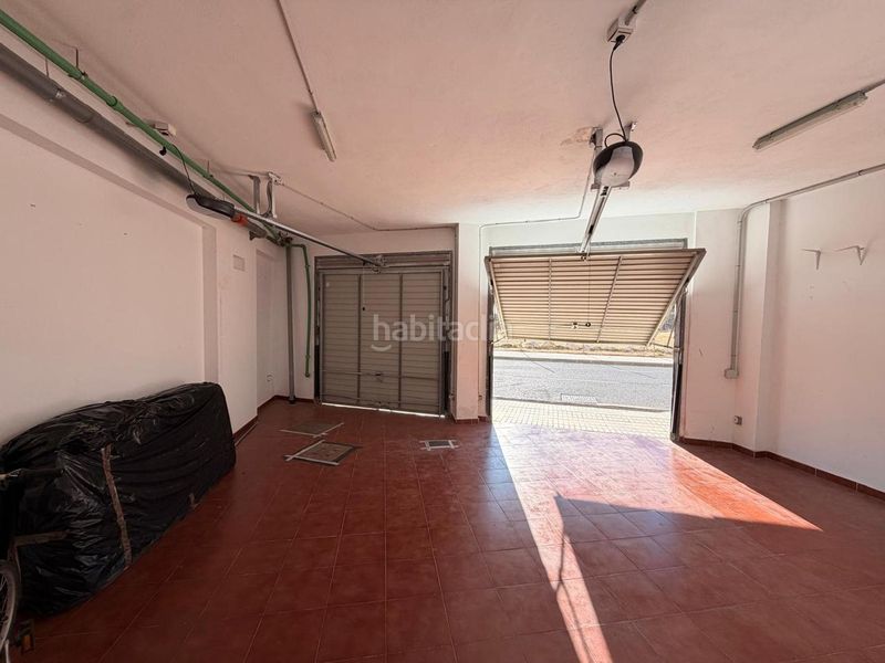 Foto ee8d5d5a-4b72-4ead-89d5-88a49d064f18. Casa adosada exclusividad en malaga este, con vistas al mar y a su bahia. 3 amplios dormitorios, varias terrazas, garaje multifuncional en Málaga