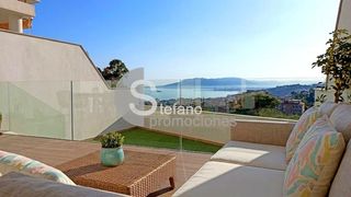 Maison jumelée  Calle escritor andrey brincio. Exclusividad en malaga este, con vistas al mar y a su bahia.  3