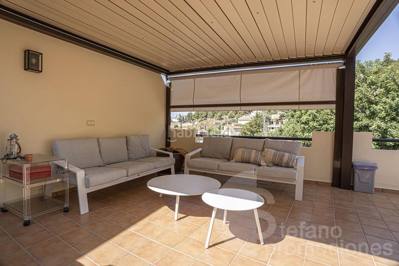 Foto 54912e90-2063-43e6-9afc-0eb00bceb724. Casa pareada chalet con piscina privada, en recinto muy exclusivo, en conjunto residencial en Málaga