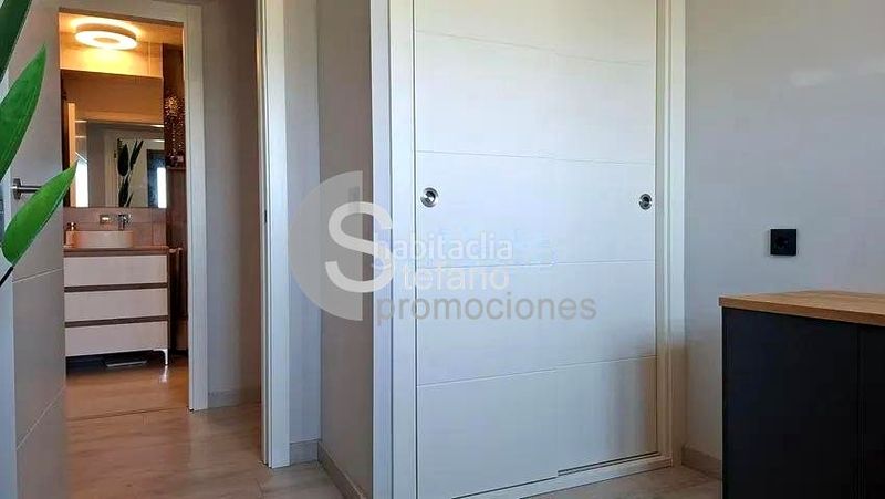 Foto 748df696-4989-4886-bdc8-b1d0d7888434. Pis amb calefacció aparcament piscina a Martín Carpena - Torre del Río Málaga