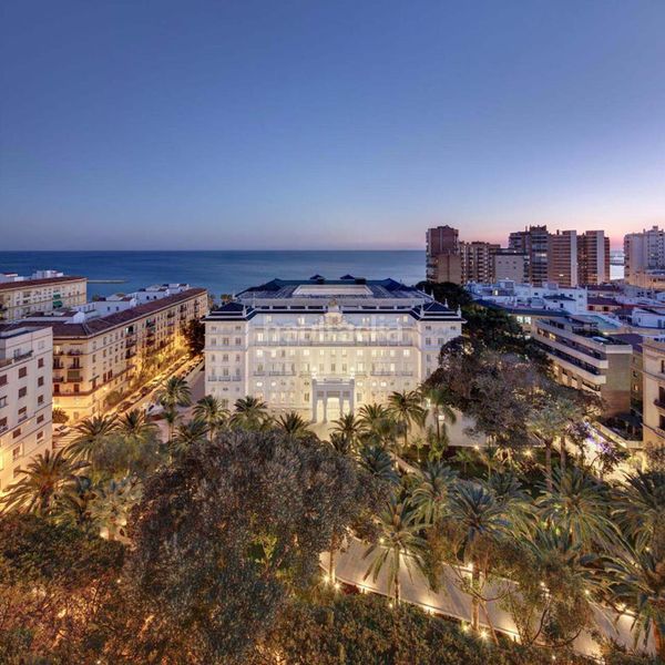 Foto a788df57-bed7-4f1c-bd75-8f227a688122. Pis amb calefacció aparcament piscina a Limonar Málaga