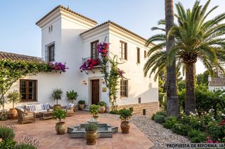Maison  Paseo limonar. Exclusivo palacete señorial a solo 350 metros del mar en el limo
