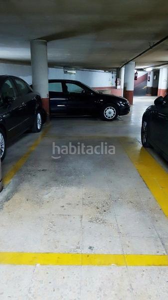 Foto c42ab26e-5fdc-46c5-8314-4693a89e8225. Autoparkplatz in Centre Esplugues de Llobregat