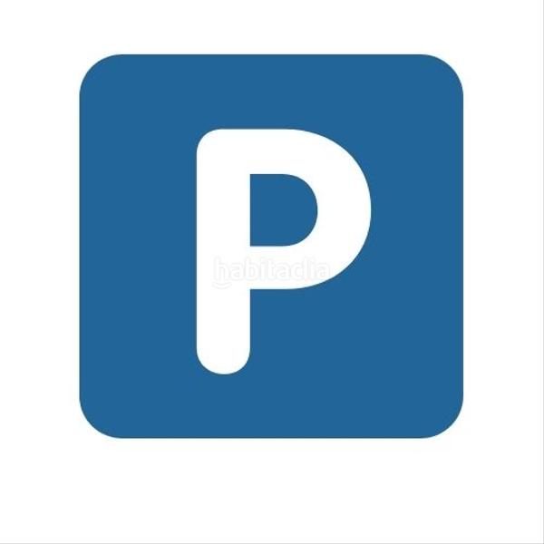 Foto 98530cbd-8811-4311-a5ee-126bf4420202. Alquiler parking coche plaza de parking mediana en Esplugues de Llobregat