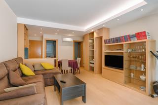 Pis a El Gall. Muy luminoso con salida a balcón exterior