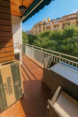 Pis a El Gall. Muy luminoso con salida a balcón exterior