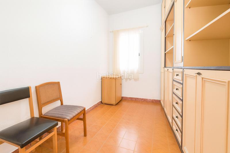 Foto 8316e75e-3a02-4aea-8f7c-5aba62fb939f. Pis amb piscina a El Gall Esplugues de Llobregat