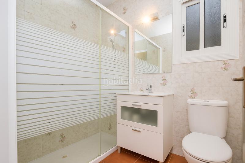 Foto f7acaade-34ee-4845-a1b6-81202e3bae96. Pis amb piscina a El Gall Esplugues de Llobregat