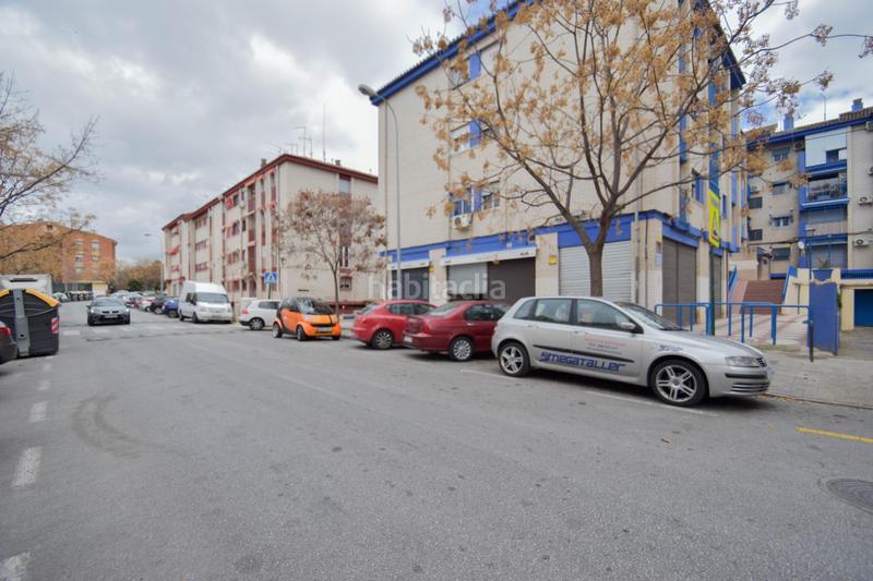 Foto 06804ef5-98cf-4e50-8bb3-d793e3ca0e19. Car parking in parque nueva Granada Granada