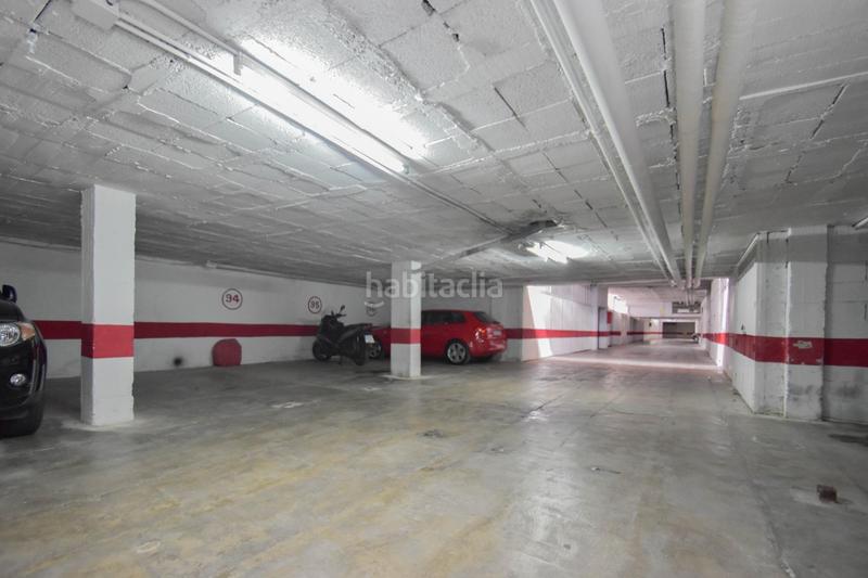 Foto 2a282c47-6666-4724-993b-e65810e91ff8. Car parking in parque nueva Granada Granada