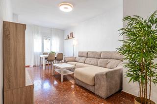Miete Etagenwohnung in Atarfe. Amplio piso en alquiler en atarfe