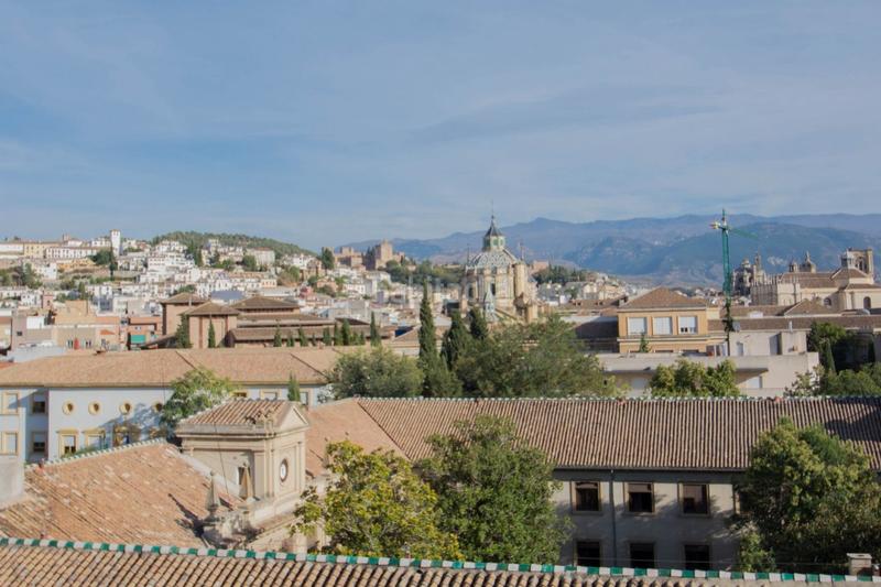 Foto de0f7298-ff01-49f1-9a06-7ba1eec599f2. Alquiler piso amplio piso en alquiler en la zona servero ochoa en Granada