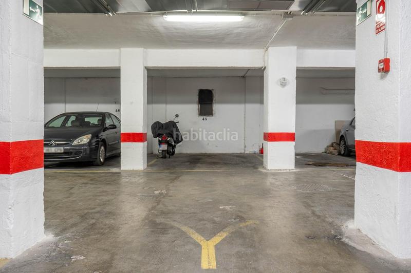 Foto 61d51de1-bb75-4e9f-a01f-b55d42aaaea3. Rent car parking in arabial 78 in Camino de Ronda Granada