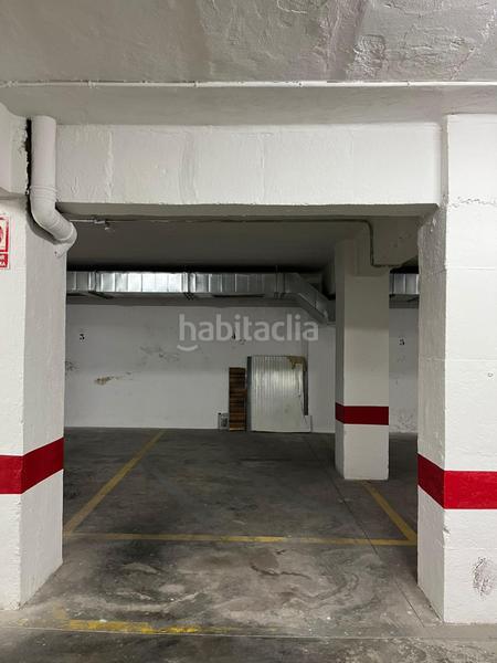 Foto 6e185774-521c-4d8e-af26-fd6aa7afcbd8. Rent car parking in arabial 78 in Camino de Ronda Granada