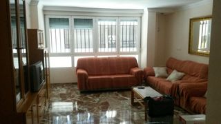 Alquiler Piso en F�gares. Alquiler para estudiantes junto a san ant�n