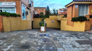 Aparcament cotxe a Santa Eufemia. 2 amplias plazas de garaje doble en urbanización jardines de san
