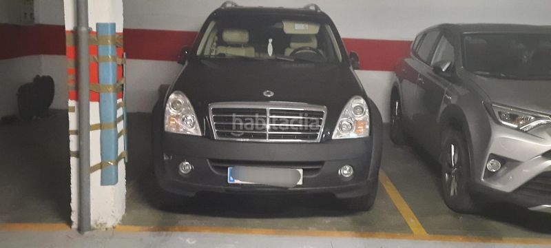 Foto 1e287b79-d50a-4b32-a303-e83646acb163. Parking coche dos plazas de garaje en venta, 19.900 cada una Tiro de Línea en Sevilla