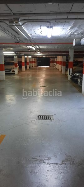Foto 8e9a9cce-b309-48c8-ac82-dc0a4bbc65a1. Parking coche dos plazas de garaje en venta, 19.900 cada una Tiro de Línea en Sevilla