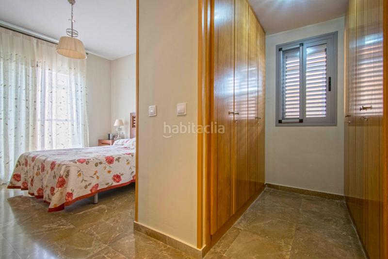 Foto 0885395d-1028-4964-9399-d6e1194c8d0f. Casa amb calefacció aparcament piscina a Espartinas pueblo Espartinas