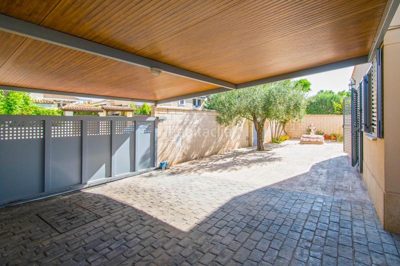 Foto 12384384-40da-459d-8443-961ae2fb519e. Casa amb calefacció aparcament piscina a Espartinas pueblo Espartinas