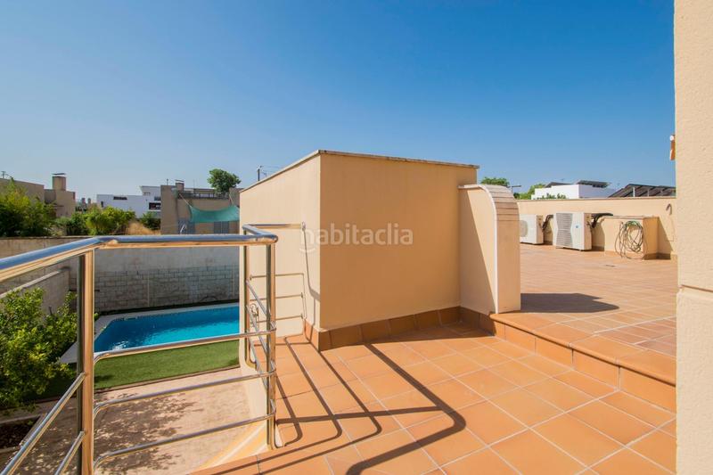 Foto 1d0594bf-5464-4782-ab0b-a88b7fd6aa31. Casa amb calefacció aparcament piscina a Espartinas pueblo Espartinas