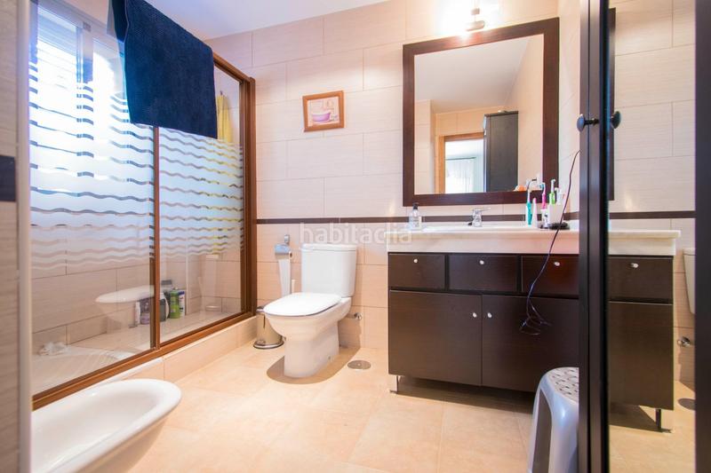 Foto 4dd0d6d5-d11e-4054-abd9-ae7d820de5ef. Casa amb calefacció aparcament piscina a Espartinas pueblo Espartinas