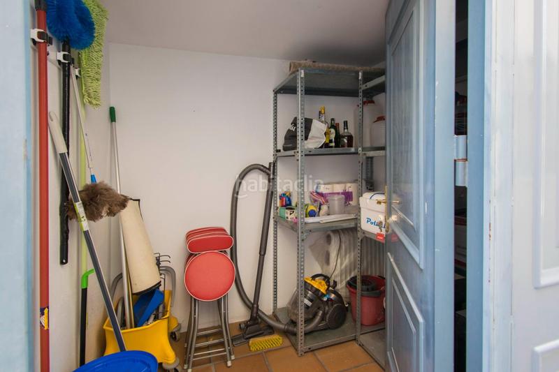 Foto 8769c9dc-89ab-44c3-9d56-744e3112f2a6. Casa amb calefacció aparcament piscina a Espartinas pueblo Espartinas