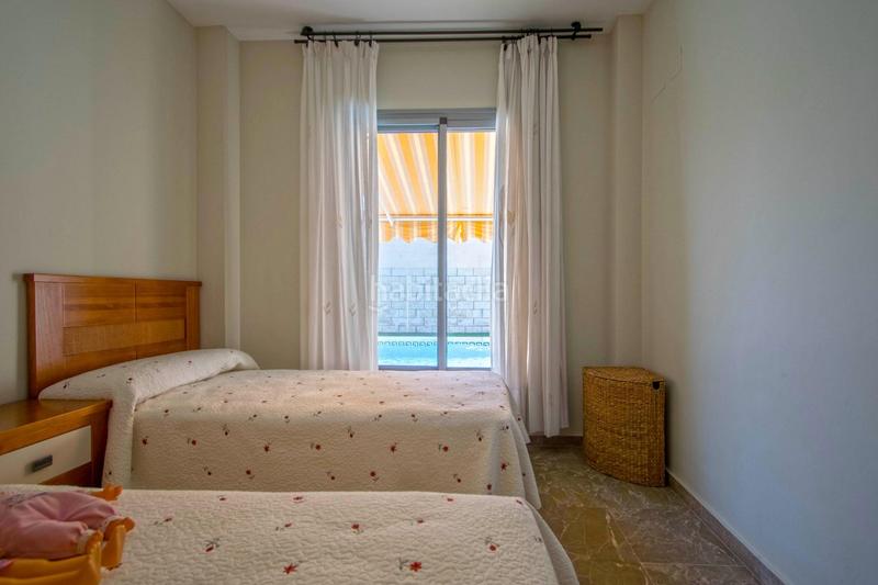 Foto c112dbce-380a-4adb-a3e8-f2b6926af0e4. Casa amb calefacció aparcament piscina a Espartinas pueblo Espartinas