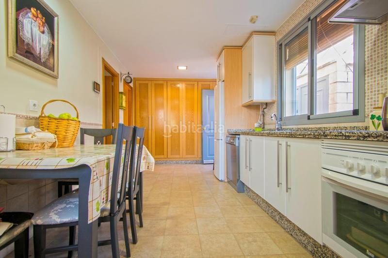 Foto d04d3a2e-d579-4bc7-be59-f547e9612cc3. Casa amb calefacció aparcament piscina a Espartinas pueblo Espartinas