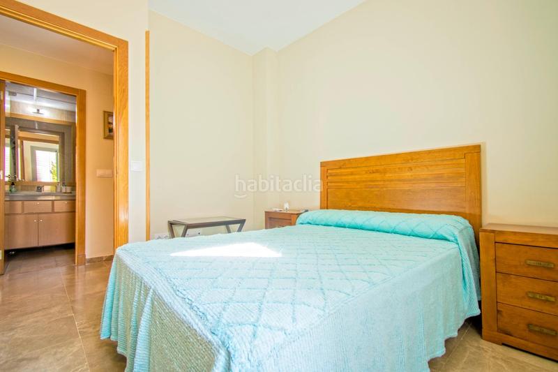 Foto f856a944-daf2-4c09-894b-9cbcf6679bd2. Casa amb calefacció aparcament piscina a Espartinas pueblo Espartinas