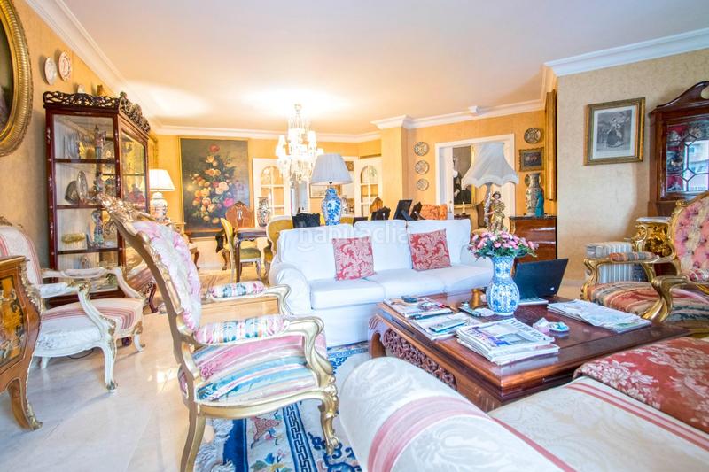 Foto 5e6349c4-3aa9-4584-b8eb-4ba8f16f710b. Piso espectacular vivienda junto avenida luis montoto!! en Sevilla