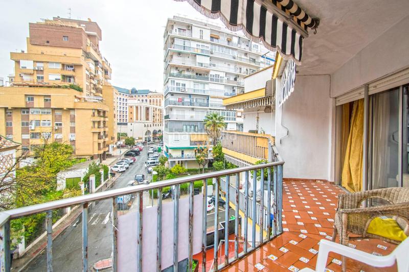 Foto d113c5de-8dd8-4870-9018-6458317d79a8. Piso espectacular vivienda junto avenida luis montoto!! en Sevilla