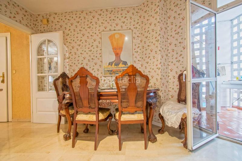 Foto da31c0c5-3257-4875-bb80-6d685335f398. Piso espectacular vivienda junto avenida luis montoto!! en Sevilla