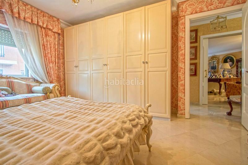 Foto ed5b4633-53e2-400d-a9cb-513c5cf7fe34. Piso espectacular vivienda junto avenida luis montoto!! en Sevilla