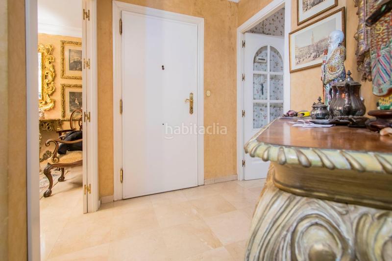 Foto f5853927-b0e8-40a8-ab5d-e3e52da73a75. Piso espectacular vivienda junto avenida luis montoto!! en Sevilla