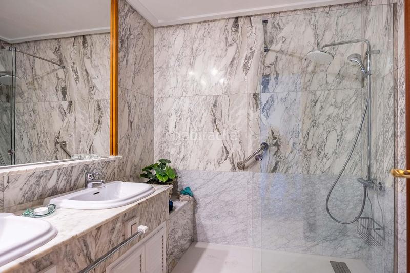 Foto 22d4ed3b-a0ac-4c9d-b881-c675b2192629. Appartamento con riscaldamento parcheggio in Cruz Roja Sevilla