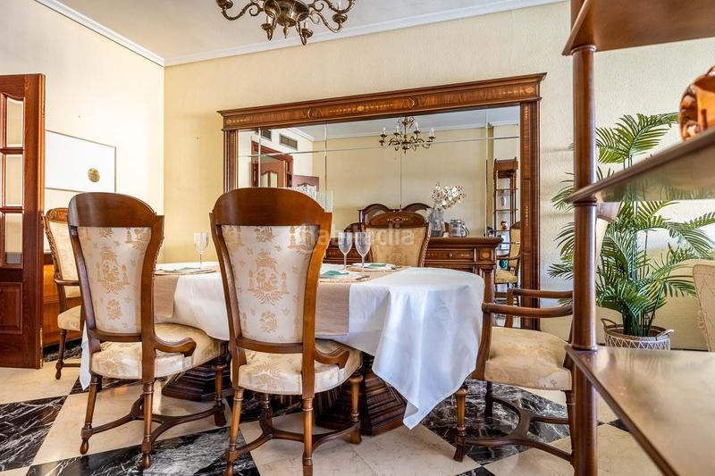 Foto 73287ec2-1cea-4bf5-9b0a-3bcd524cf016. Appartamento con riscaldamento parcheggio in Cruz Roja Sevilla