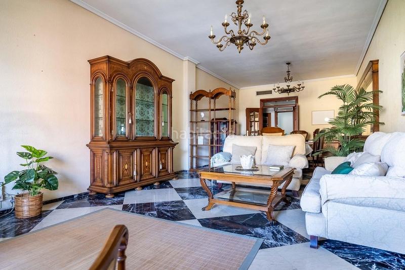 Foto 8dac7e8a-52f9-4e6e-b5c5-2ecb92e7cb0b. Appartamento con riscaldamento parcheggio in Cruz Roja Sevilla