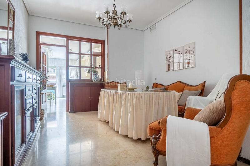 Foto cdde24a4-6d5a-4253-9710-6a9bb40c1719. Appartamento con riscaldamento parcheggio in Cruz Roja Sevilla