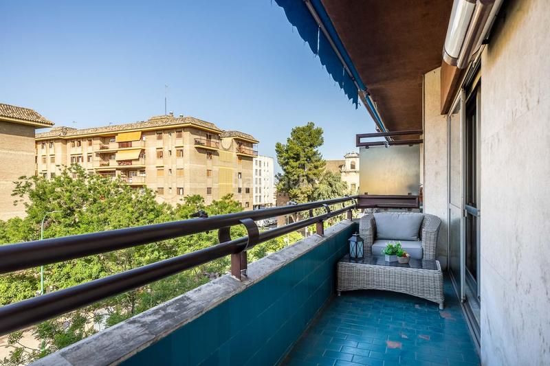 Foto dad86f81-1d2c-49e9-97ab-ea66dd6090ea. Appartamento con riscaldamento parcheggio in Cruz Roja Sevilla