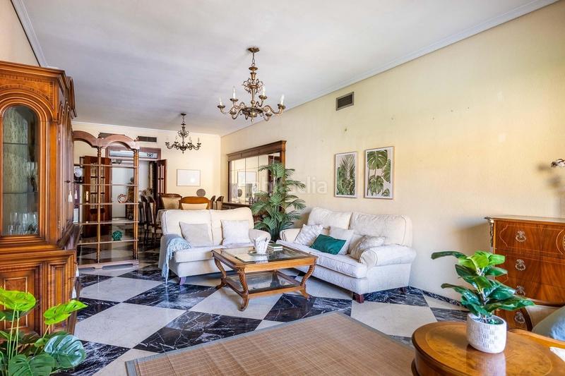 Foto deb9a514-02b7-422b-a72f-e2a5758a0a65. Appartamento con riscaldamento parcheggio in Cruz Roja Sevilla