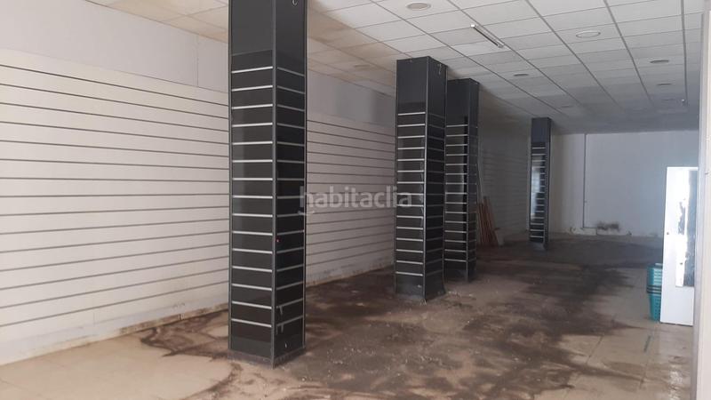 Foto 6e3bb917-3e99-4927-87f0-62ecc4efd0af. Location local commercial dans Barrio del Nervión Sevilla