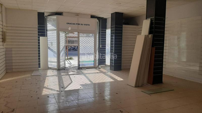 Foto 84123bb2-02e0-461c-bf19-aff020fd40c5. Location local commercial dans Barrio del Nervión Sevilla