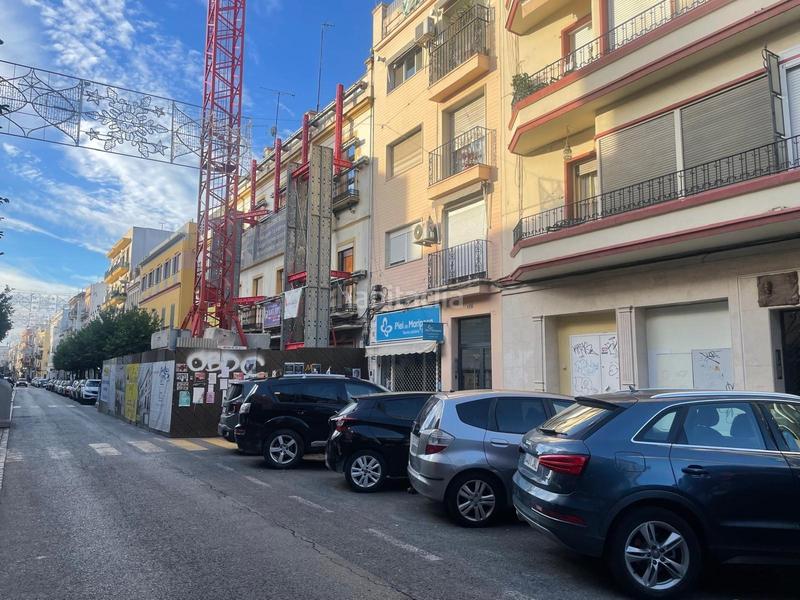 Foto 479342a9-0d42-4251-8c47-9ff535ac4442. Posto auto in Feria Sevilla